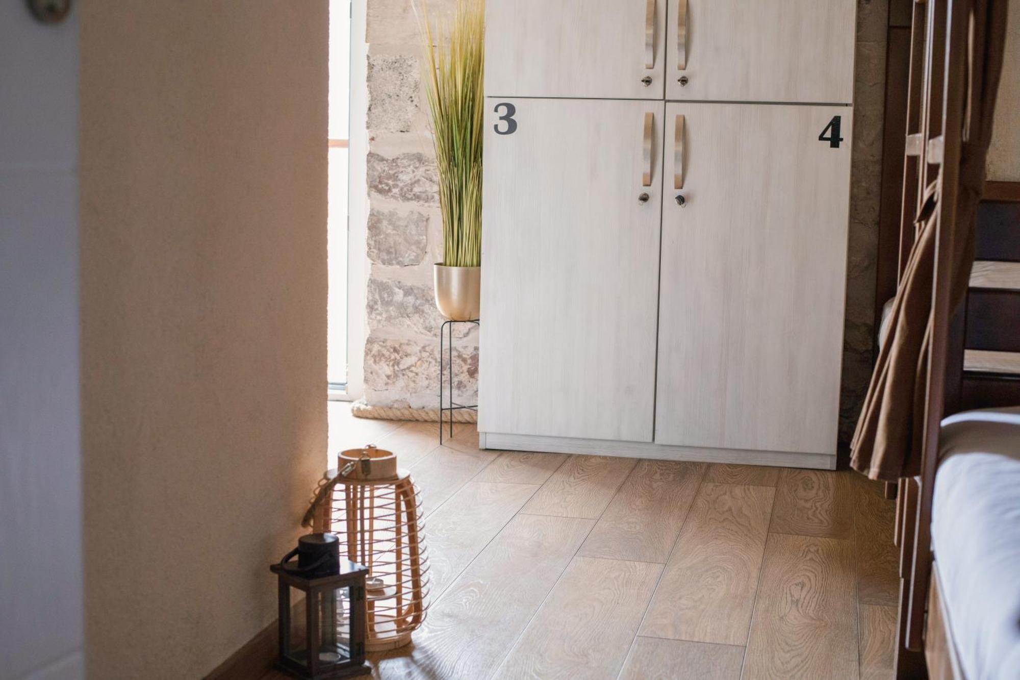 Step To Kotor Bay Guesthouse Exterior foto