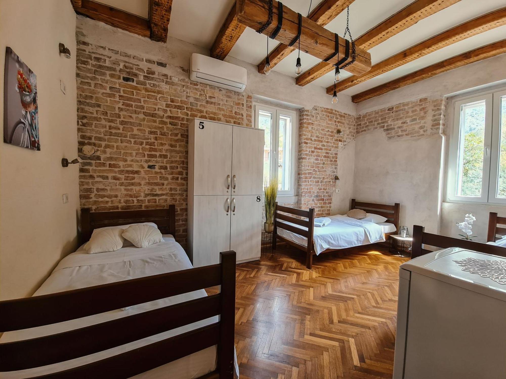 Step To Kotor Bay Guesthouse Exterior foto